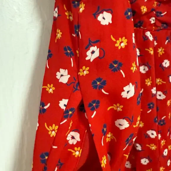 Madewell Women's Red Floral Smocked Wide Leg with Pockets Jumpsuit Size 00 - Picture 5 of 16